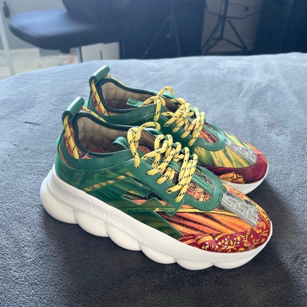 Versace Chain Reaction Patterned Sneakers